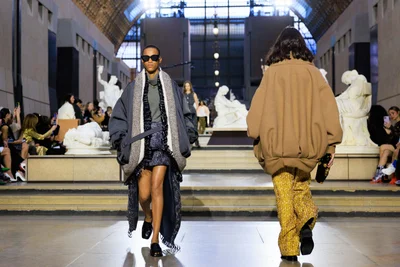 Look 7